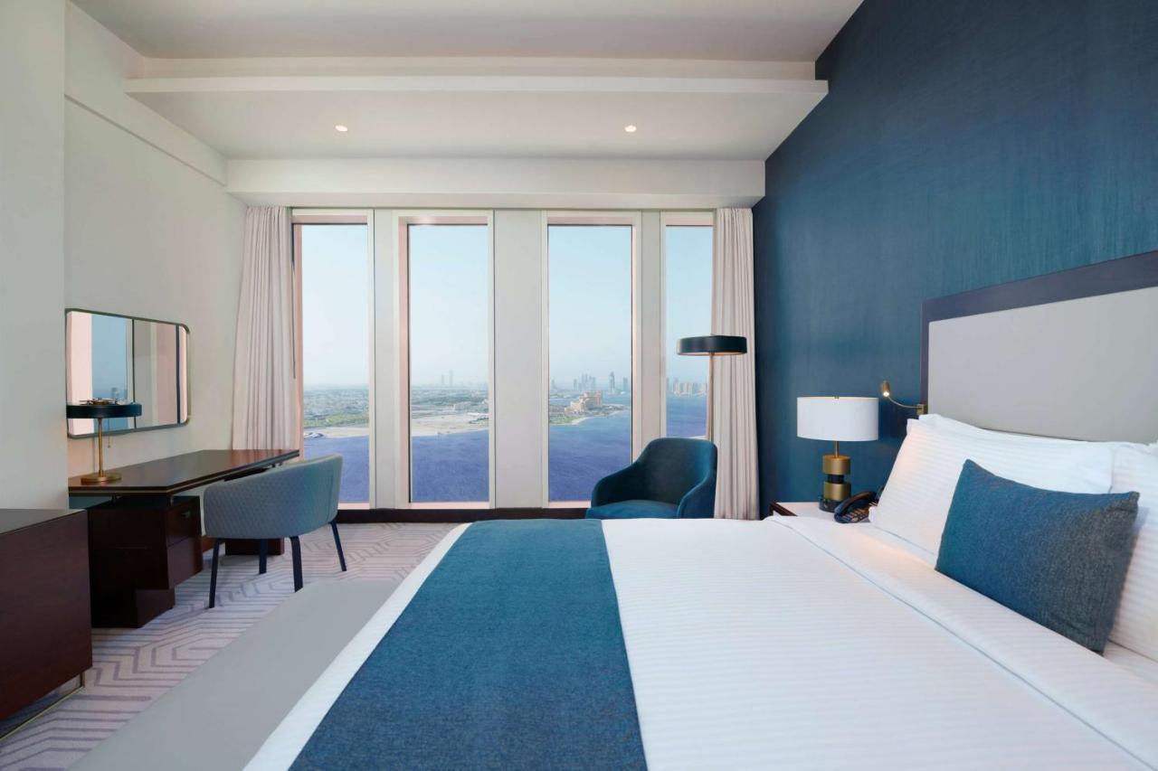 Wyndham Grand Doha West Bay Beach Exteriér fotografie A room at the hotel
